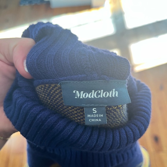 ModCloth Make Mine Cozy Fair Isle Turtleneck Sweater Yellow Blue Size S - Picture 4 of 4